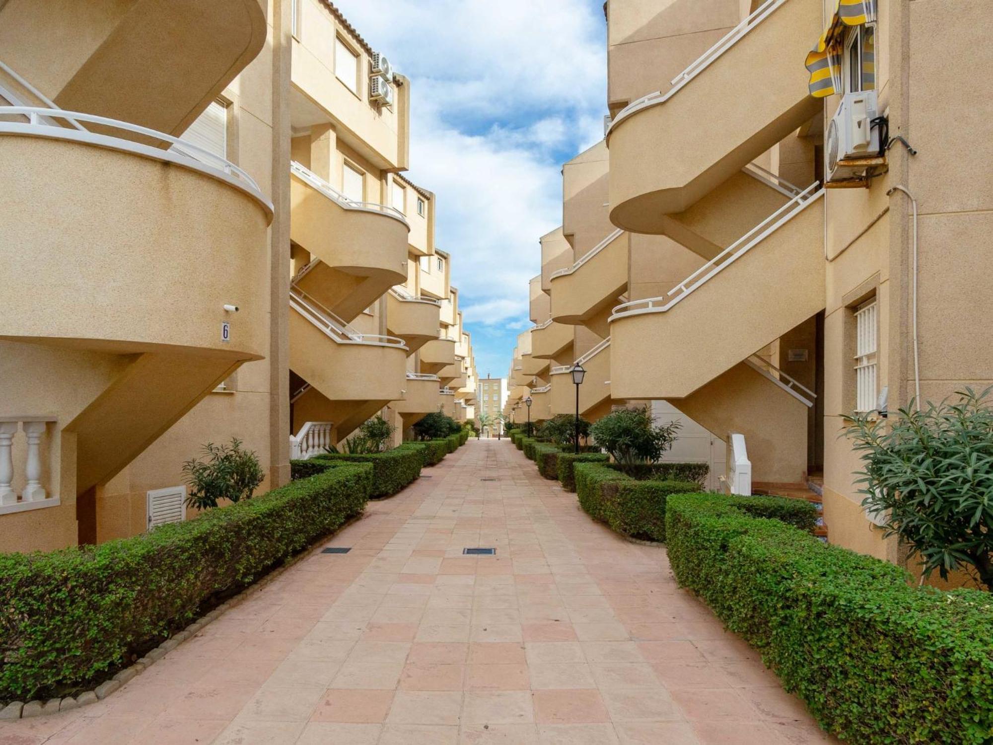 Apartment Residencial El Pinar By Interhome Guardamar del Segura Luaran gambar